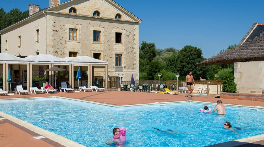 Espace Bar/piscines
