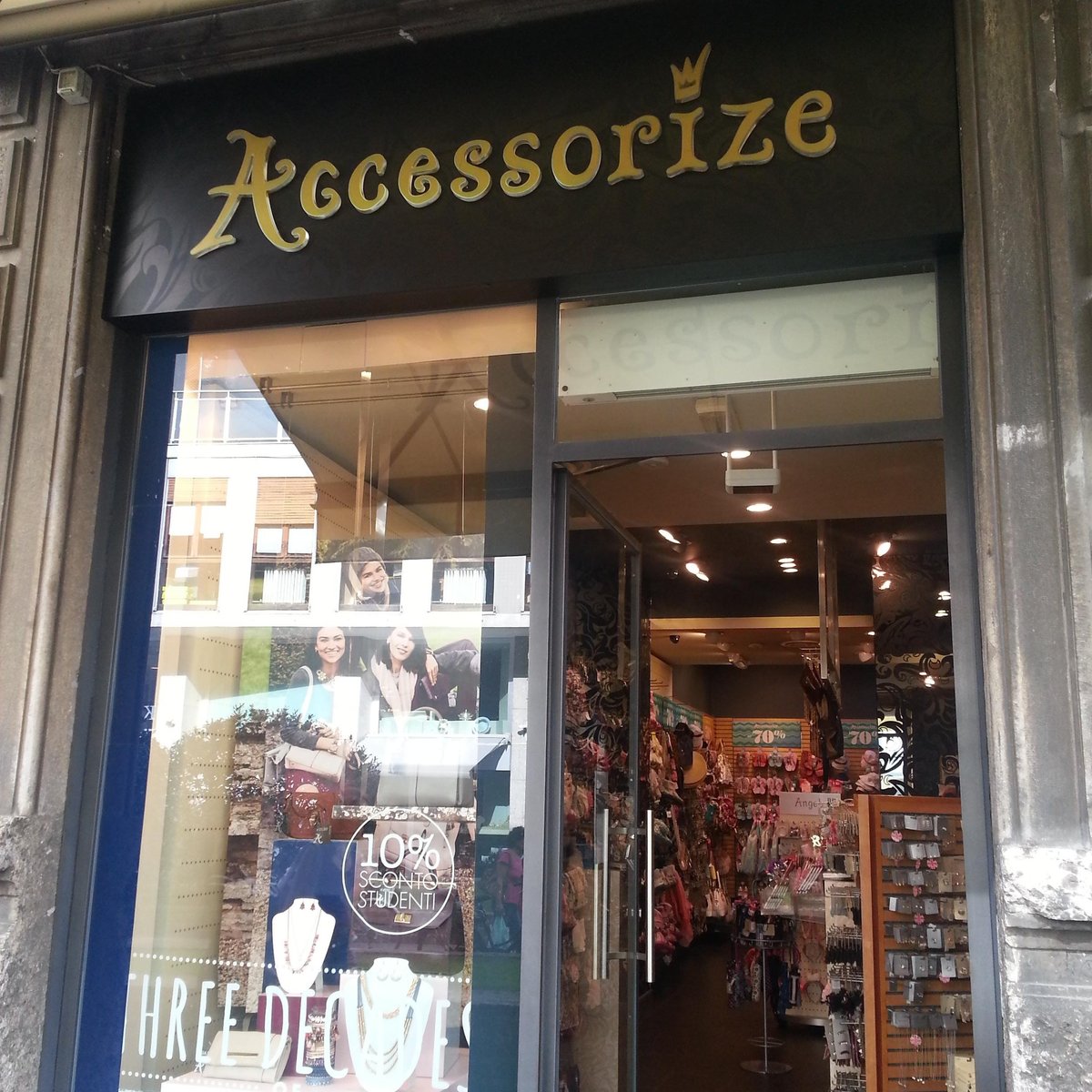 Accessorize Monza All You Need To Know Before You Go