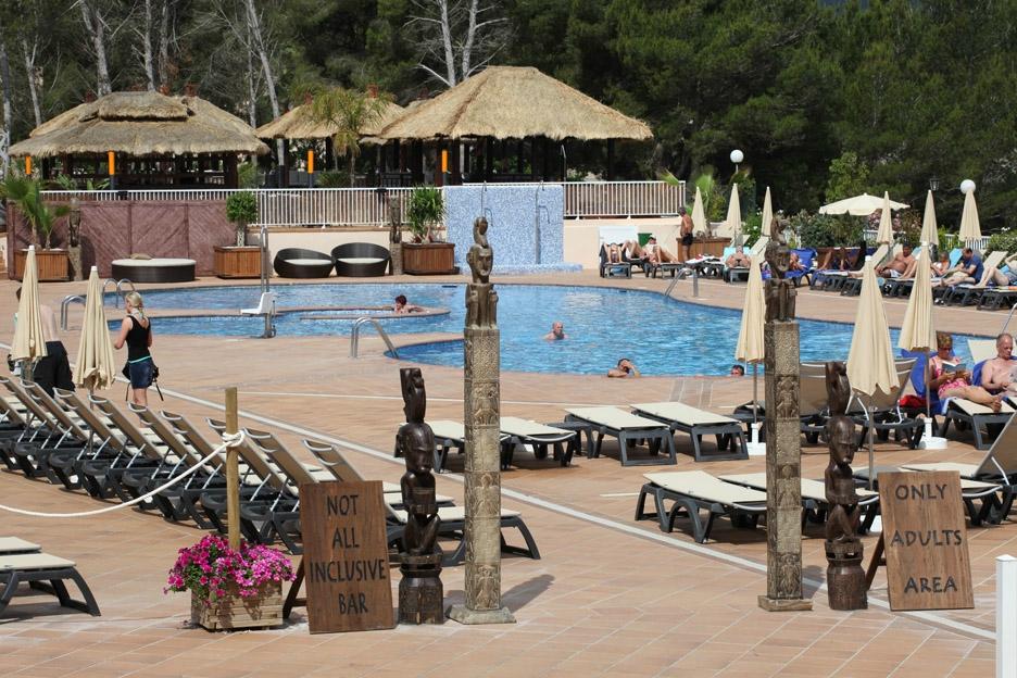 Hotel photo 1 of Invisa Hotel Club Cala Blanca.