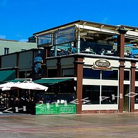 Hennesseys Hermosa on The Strand