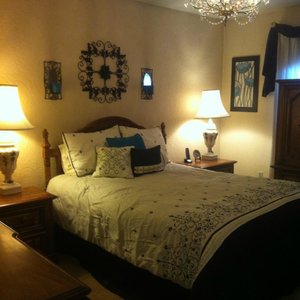 A Bear's Den Inn in Juneau