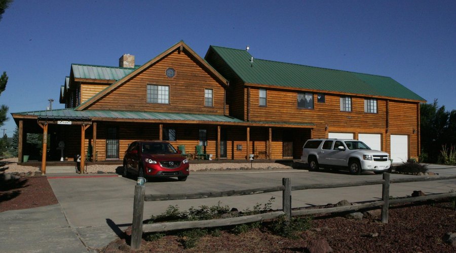 Front of Grand Living B and B