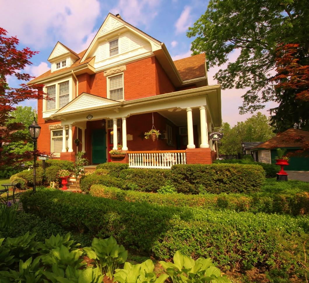 BIRMINGHAM MANOR BED AND BREAKFAST (Stratford, Ontario, Canada ...