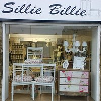 Shop front, opposite the New Inn, pop in for a natter about interiors ;-)