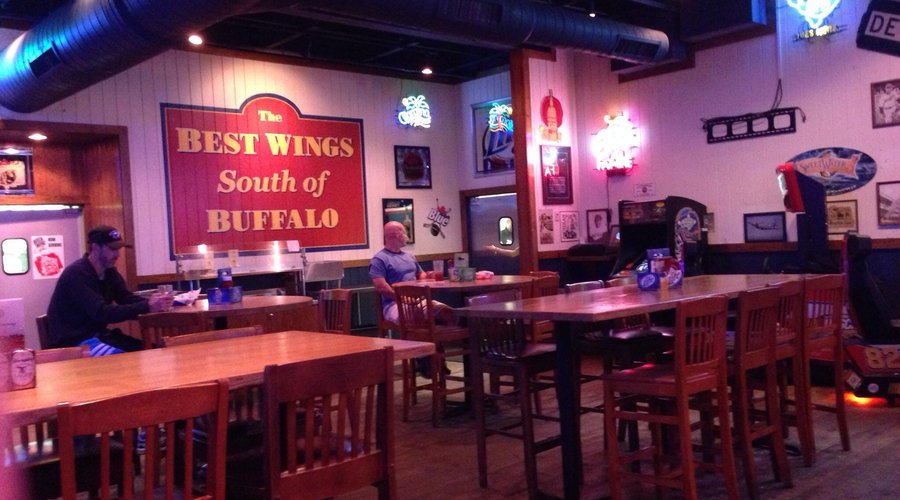 Wild Wing Cafe