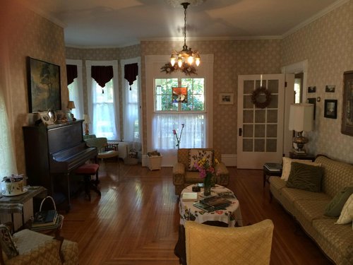 The Edwardian House Bed and Breakfast - Reviews & Photos