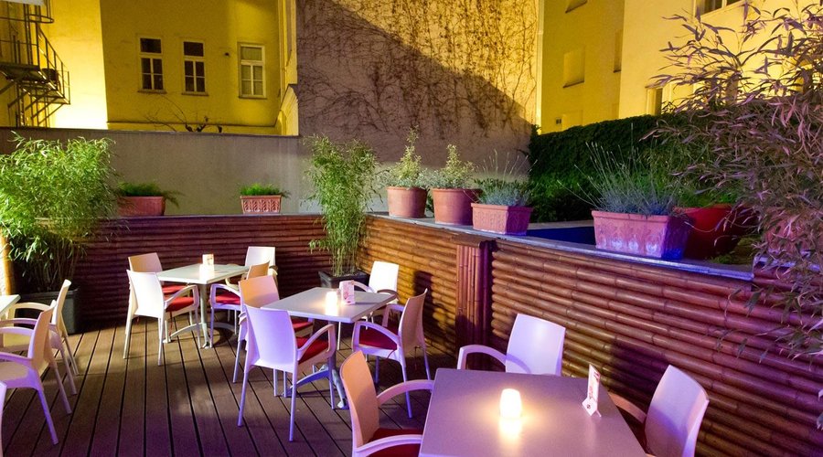 Courtyard Terrace