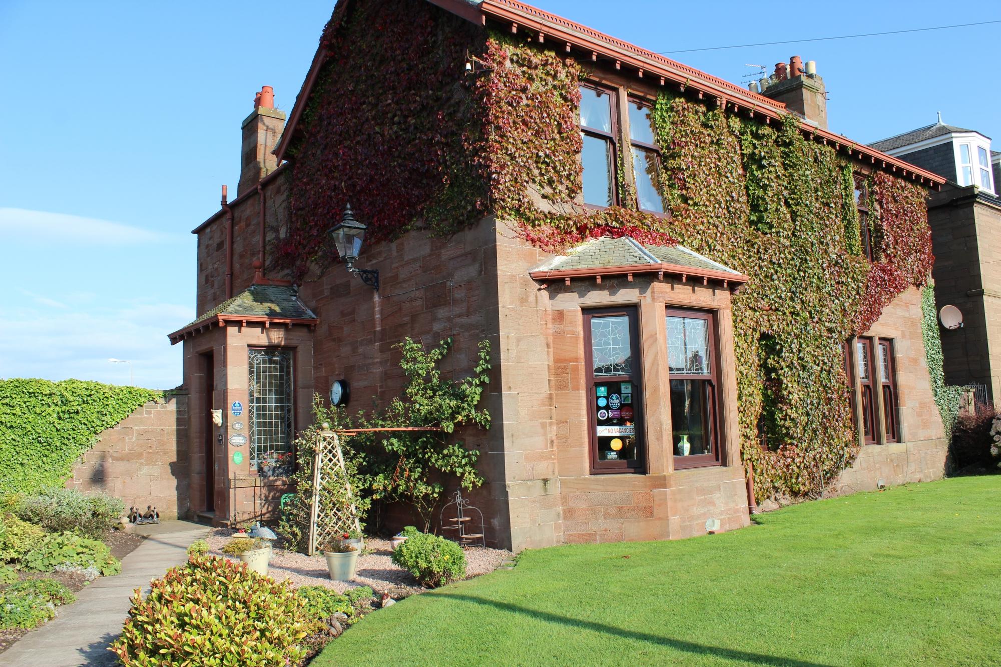 THE OLD VICARAGE B & B (Arbroath, Escocia) - Opiniones Y Comentarios ...