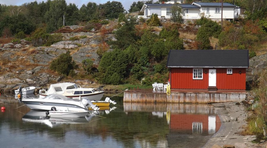 You can rent the little red cottage on the jetty