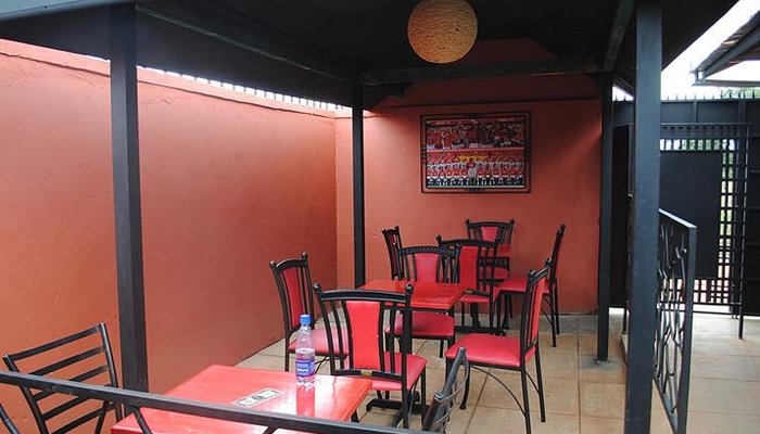 Catch 22 Lounge and Lodge Beer Garden