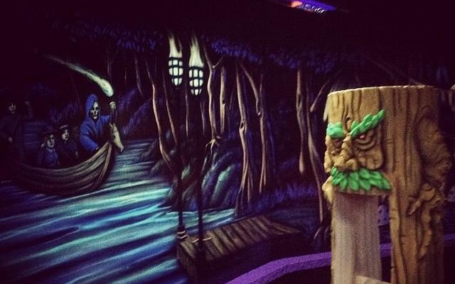 Mural in Wizard's Golf