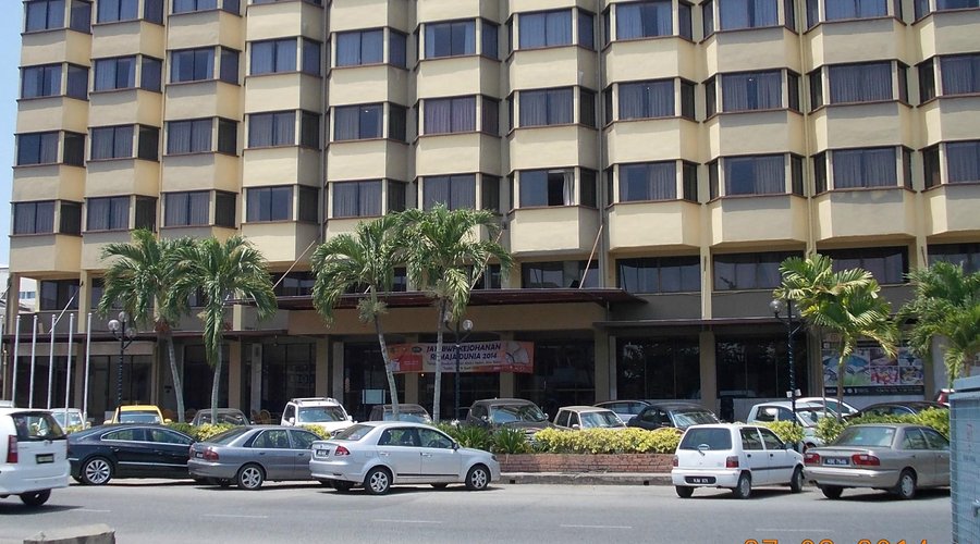 Hotel Grand Crystal