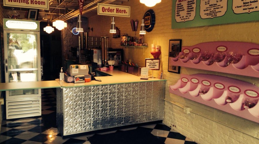 JENN & LARRYS, Stratford - Restaurant Reviews, Photos & Phone Number - Tripadvisor