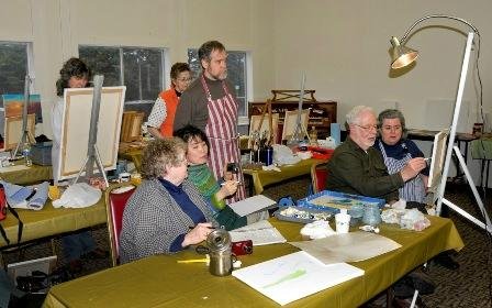 an art class in Elizabethan Room
