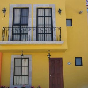 La Rosa House