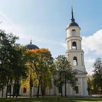 Вид с улицы Баженова