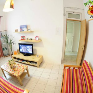 Youth Hostel Little Surf House - Living Room -