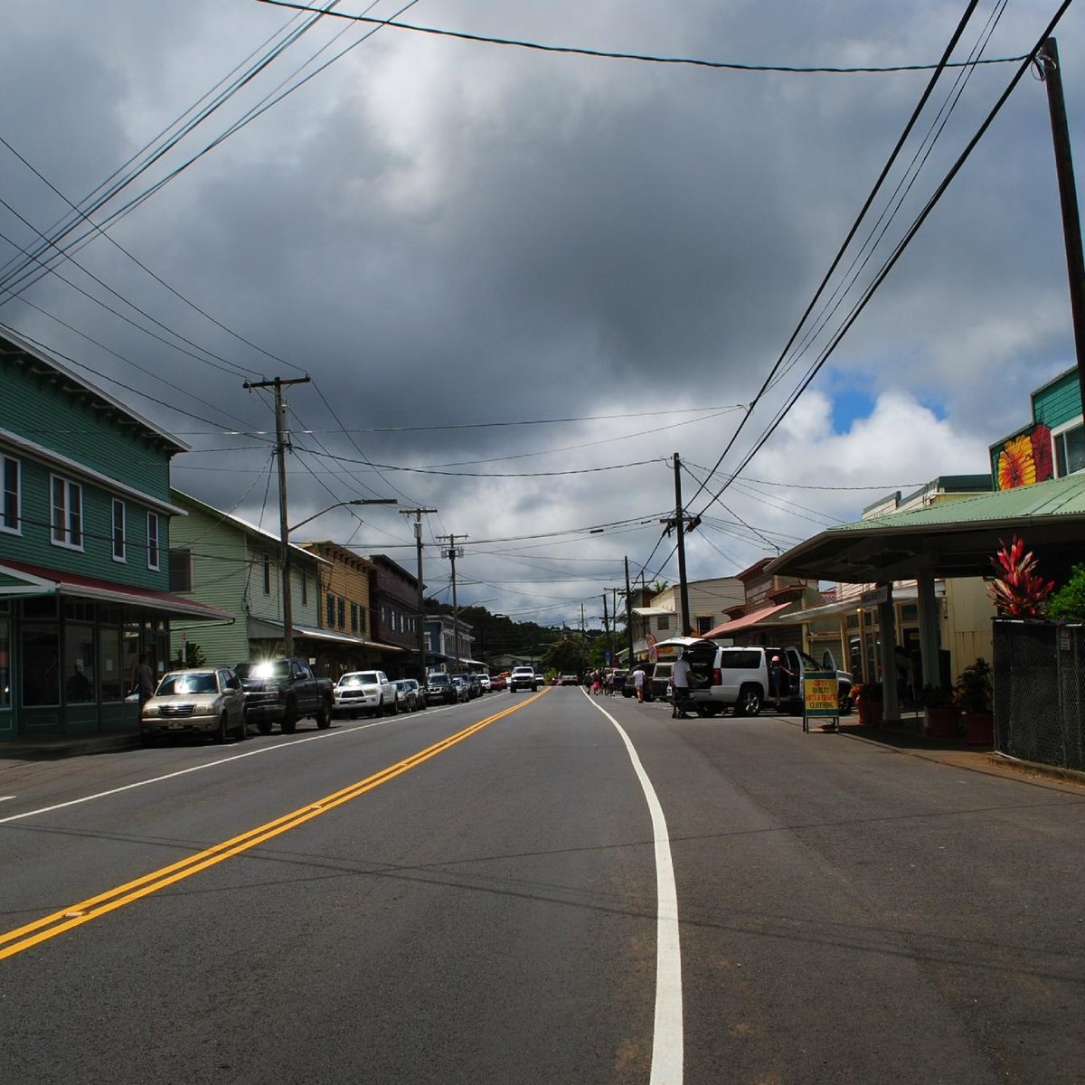 Mama's House - Thrift Shop & 12 Step Bookstore (Kailua-Kona) - 2022 Lo 