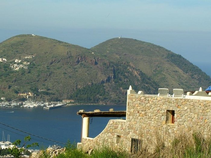 VULCANO CONSULT COTTAGE (Lipari, Sicile) tarifs 2024