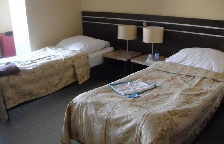 Zimmer 247 Betten