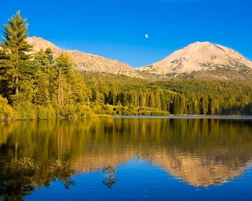 6 Favorite Lakes in Lassen Volcanic Park