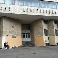 Фасад обновили перед 1 сентября