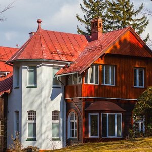 Beautiful renovated mansion