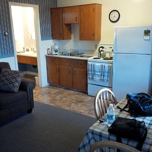 FAIR ISLE MOTEL $118 ($̶1̶2̶9̶) - Updated 2024 Prices & Hotel Reviews ...