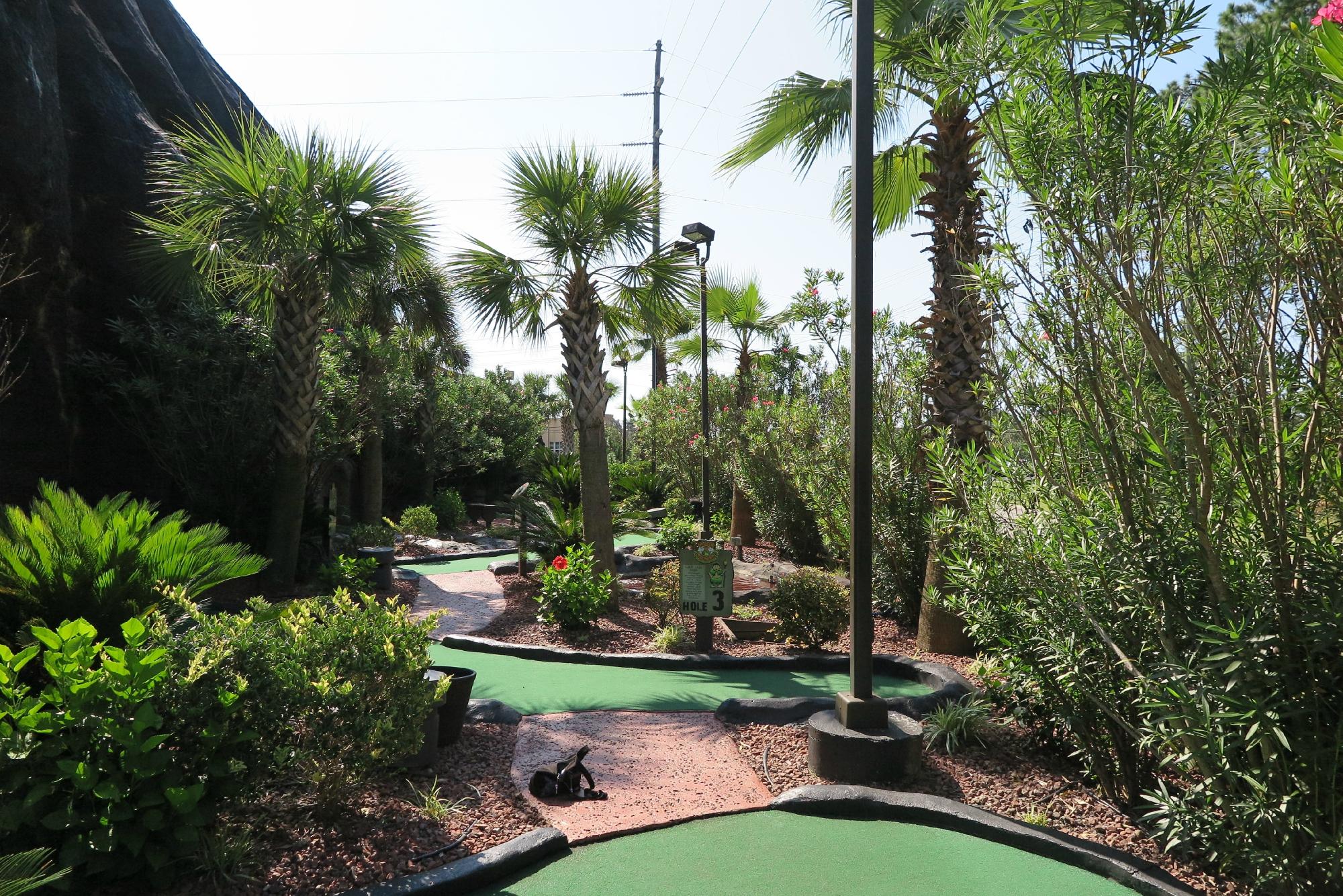 Indoor Mini Golf North Myrtle Beach: A Fun Family Experience