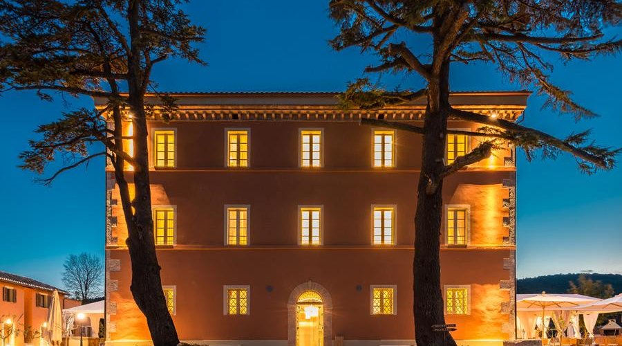 LA VILLA