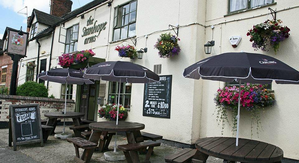 https://dynamic-media-cdn.tripadvisor.com/media/photo-o/06/a1/18/f1/stanhope-arms.jpg?w=1000&h=-1&s=1