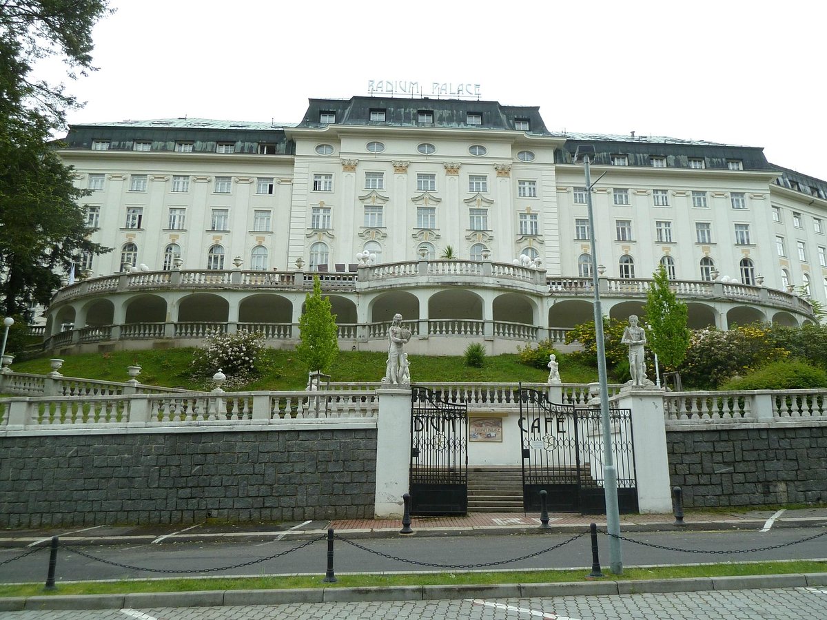 Radium Palace, hotel em Bohemia