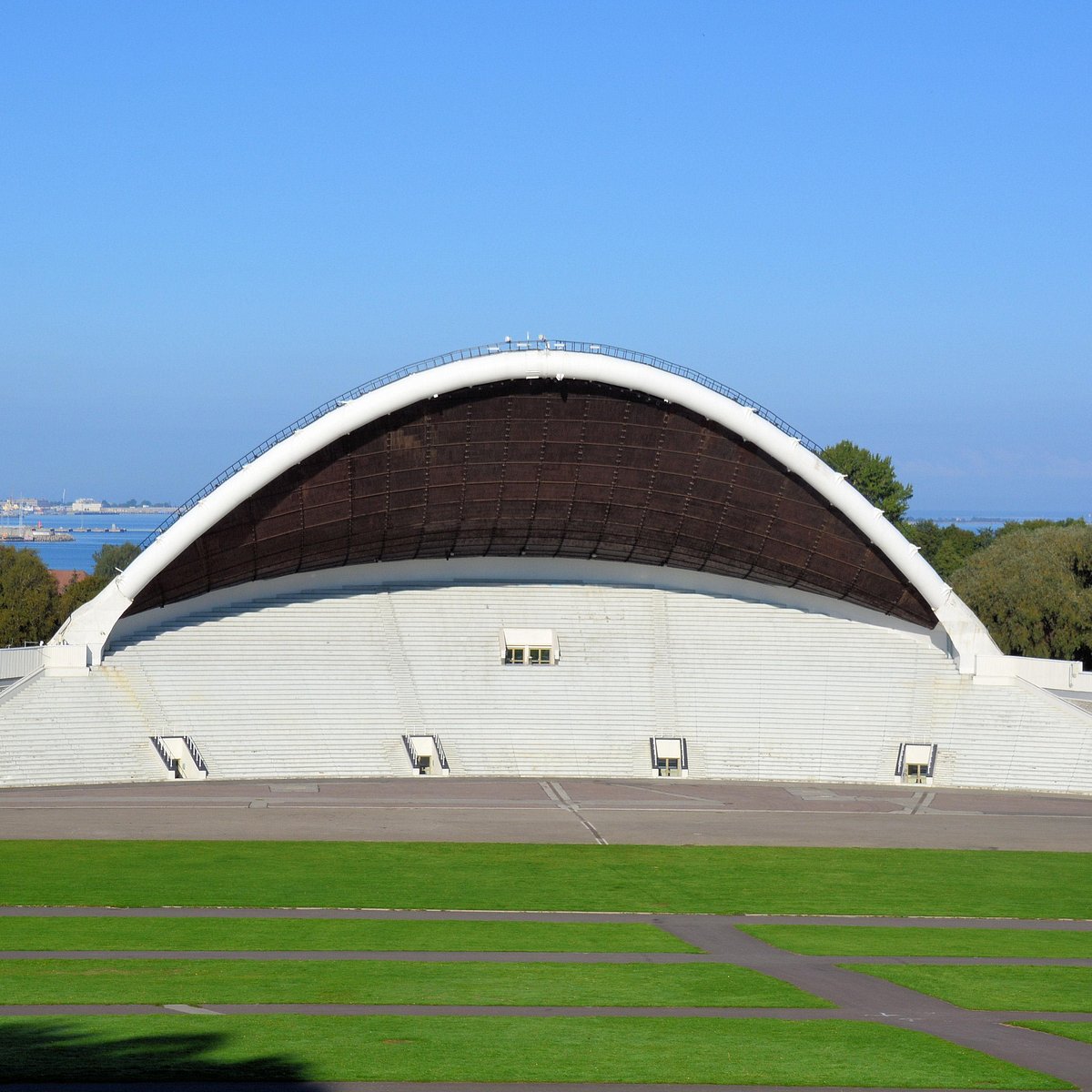 Gustav Ernesaks Memorial, Tallinn