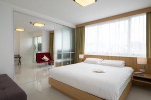 Room & Suite