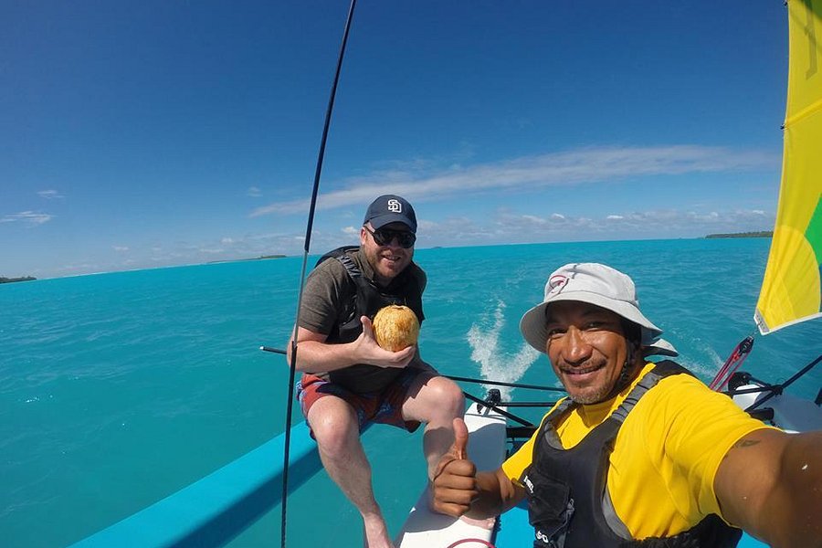 Sailing Aitutaki image