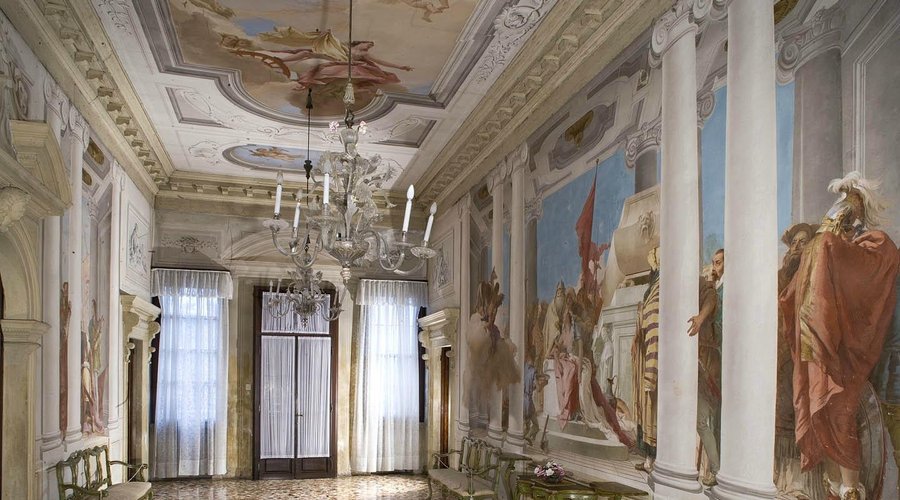 Salone centrale_Sacrificio Ifigenia