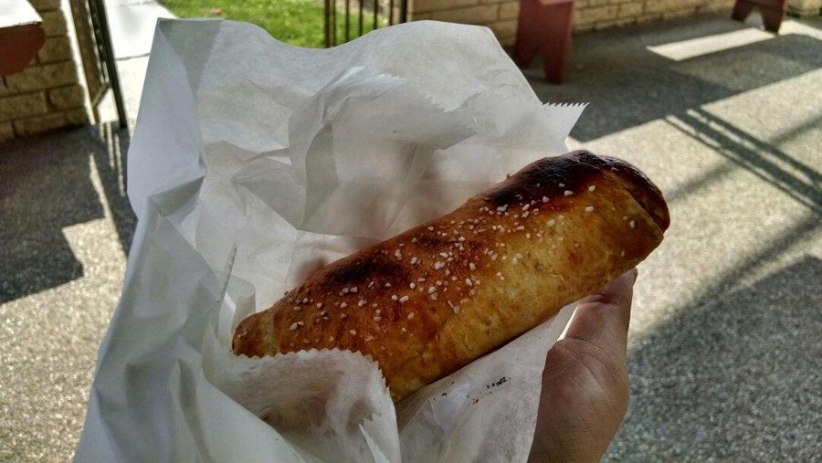 Pizza pretzel!