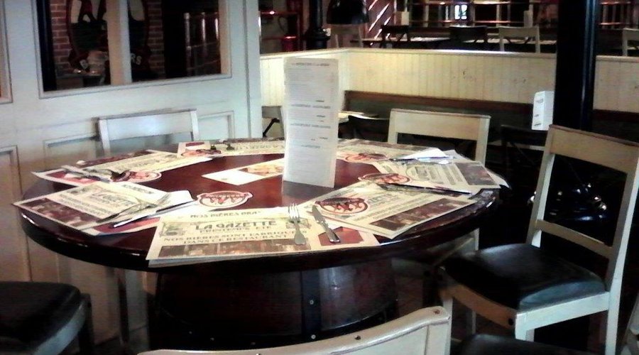 Un autre style de table