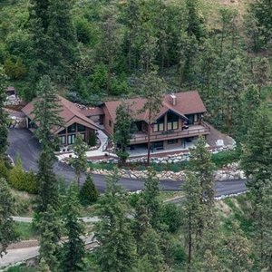 Aerial View Of Cashmere Mtn Bed and Breakfast