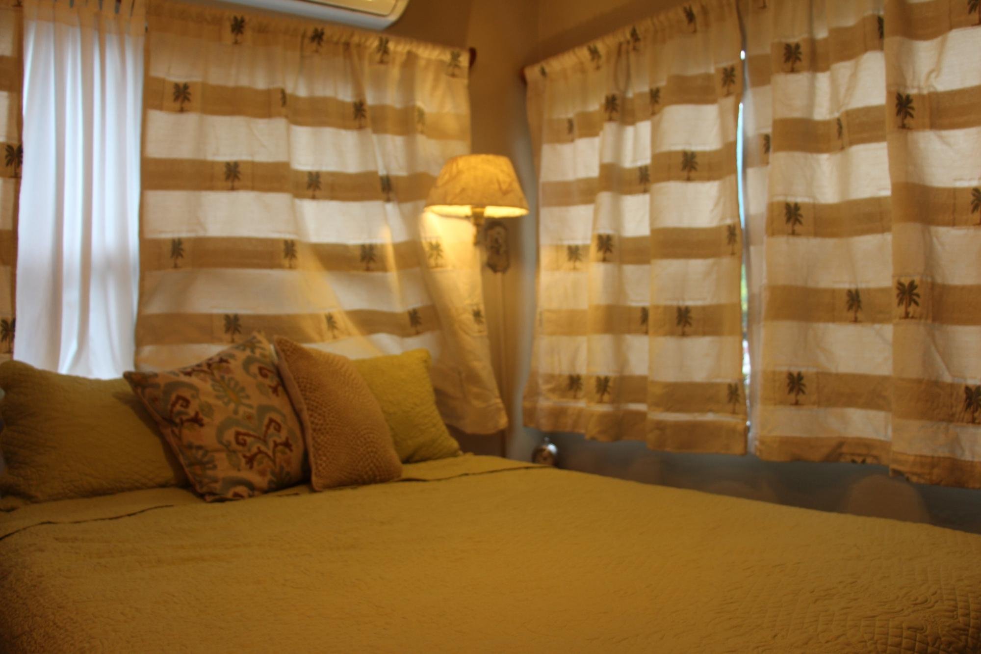 Changes In Latitudes Bed and Breakfast by null