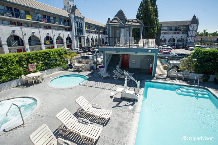 Marriott's Grand Chateau Pool Pictures & Reviews - Tripadvisor