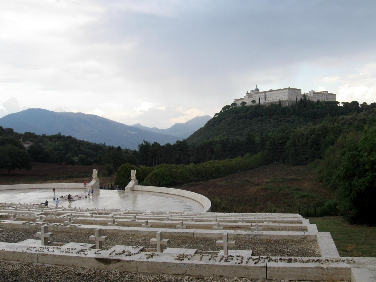 Monte Cassino Polish War Cemetery Italien Omdomen Tripadvisor