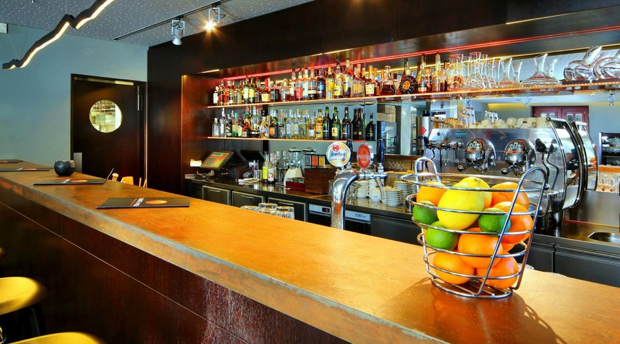Bar Orange le Moon