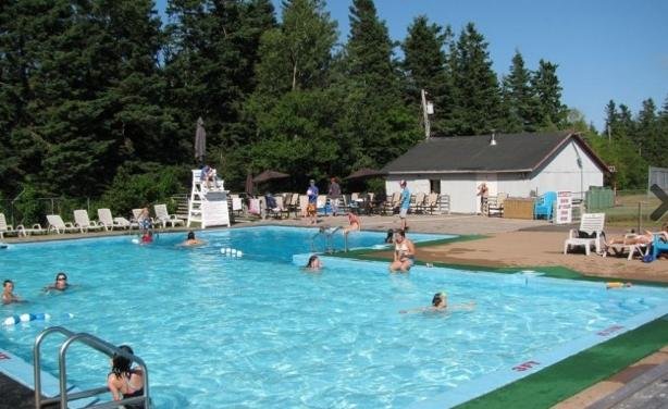 Cavendish Sunset Campground - pool