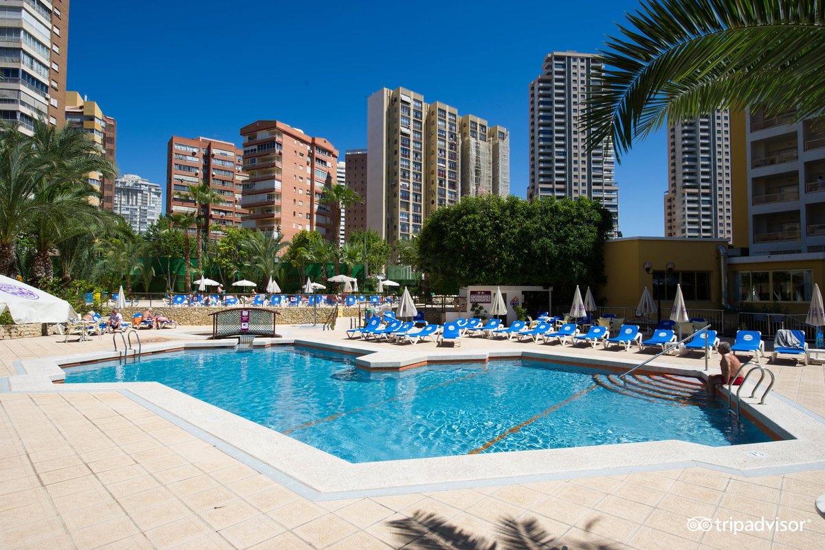 Servigroup Castilla Pool: Pictures & Reviews - Tripadvisor