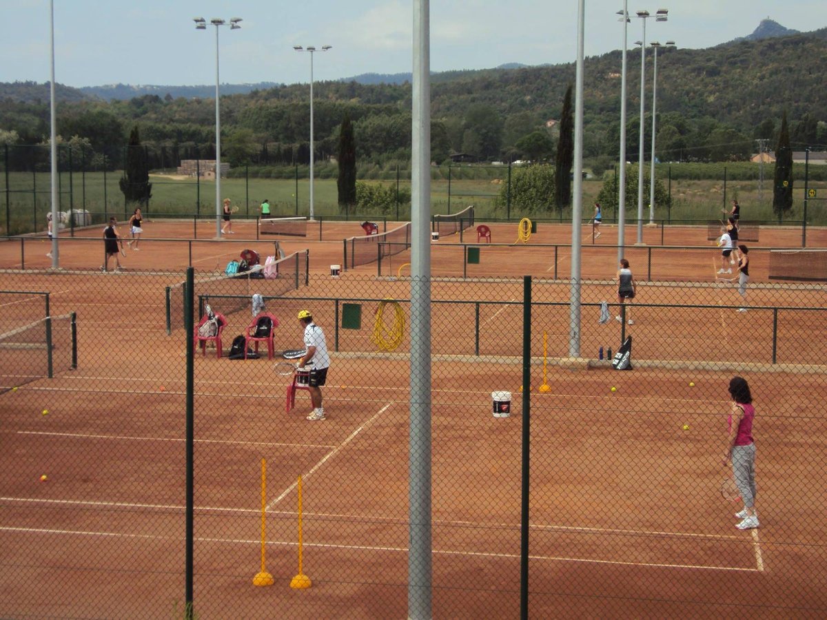 CTR Catalunya Tennis Resort, Санта-Колома-де-Фарнерс: лучшие советы перед  посещением - Tripadvisor