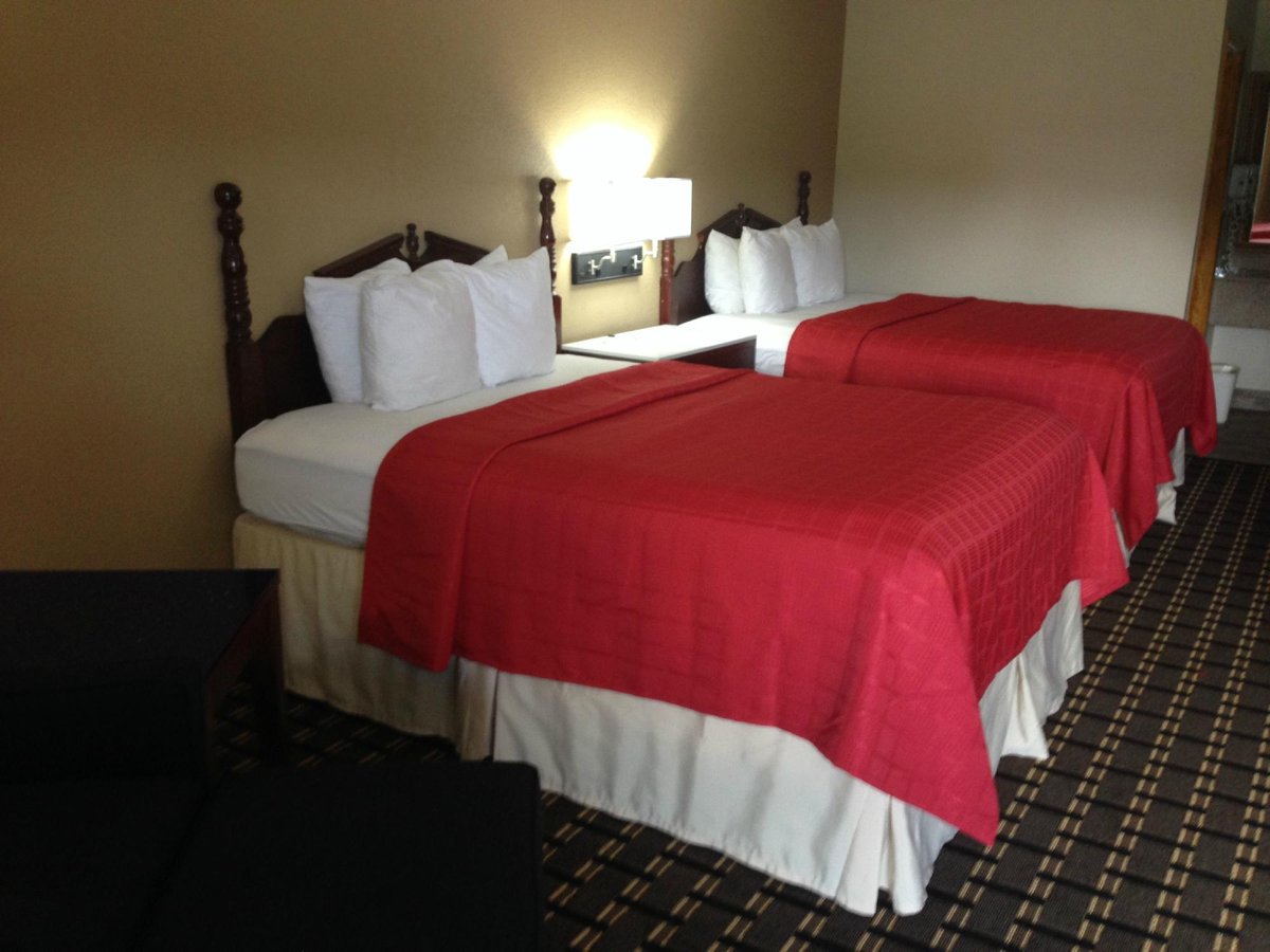 Quality Inn and Suites Rooms Pictures & Reviews Tripadvisor