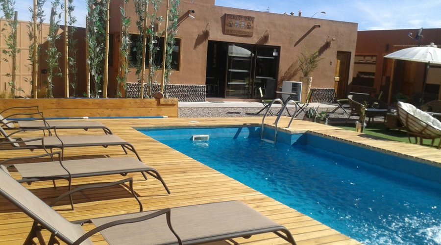 Piscina y Terraza