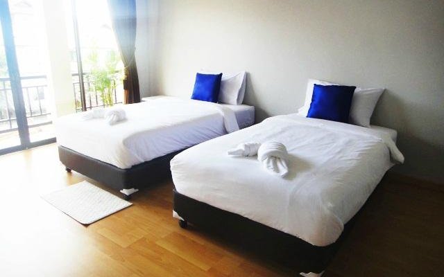 MIRACLE BOUTIQUE PRIVATE FLOOR TWIN BED