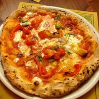 Pizza con peperoni